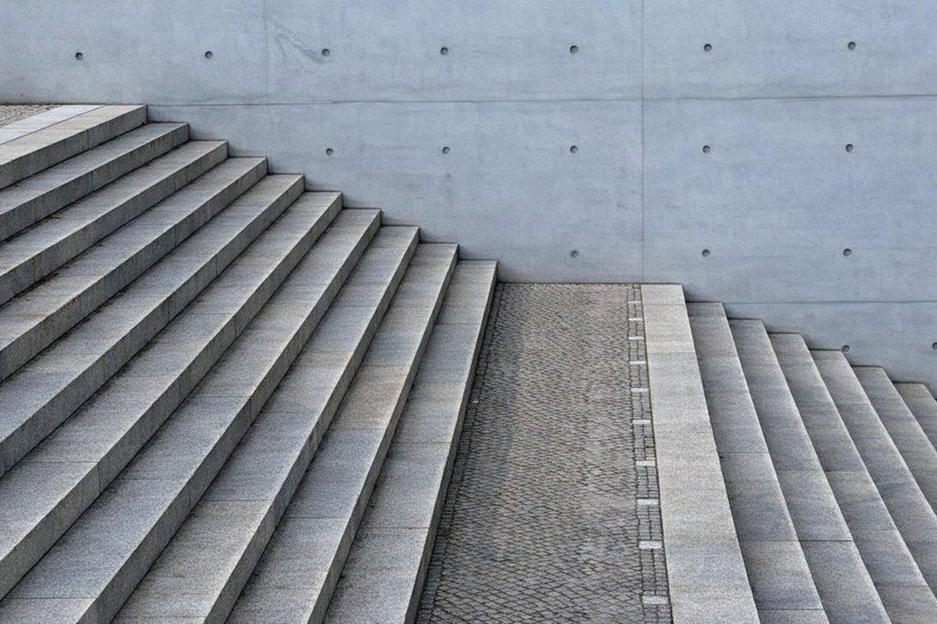 Concrete steps construction in Daytona Beach, FL